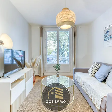 Le Balzac - T2 Cosy Proche Centre - Stationnement Gratuit Apartment